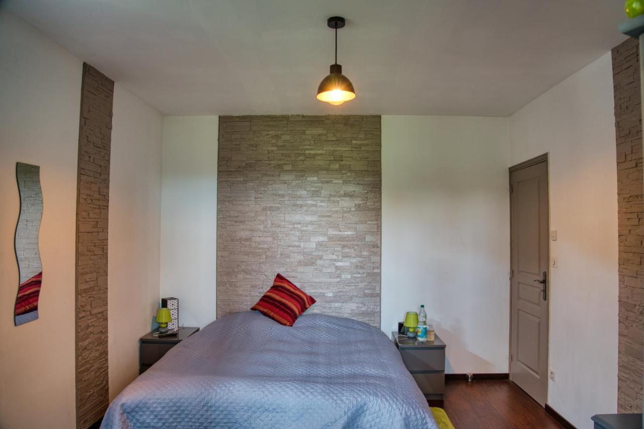 Appartement Domaine Des Rigaud à Garchizy Extérieur photo