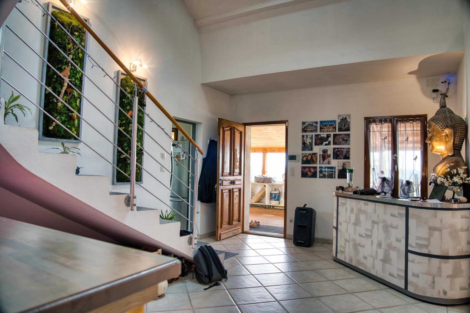 Appartement Domaine Des Rigaud à Garchizy Extérieur photo